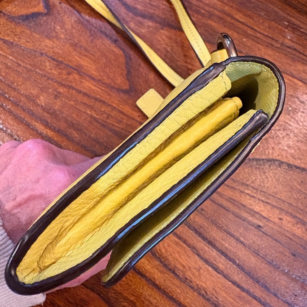 ▪️RARE COACH Mini Crossbody Bag - Picture 8 of 13